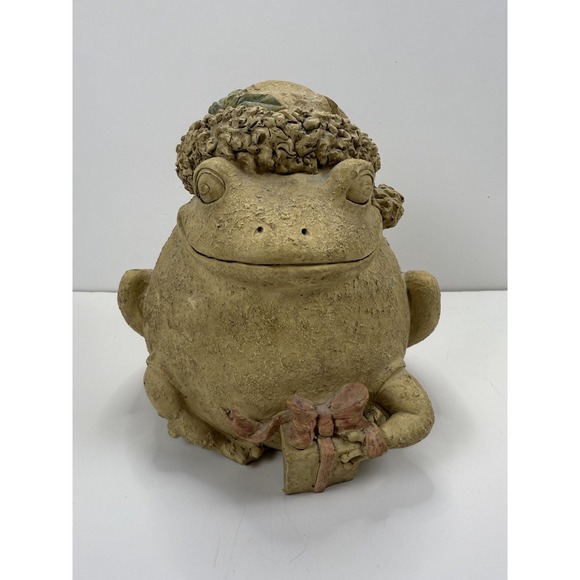 The Unbranded Brand Other - Garden Christmas Frog with Hat and Gift Resin Tan with Statue Outdoor 7 x 8"